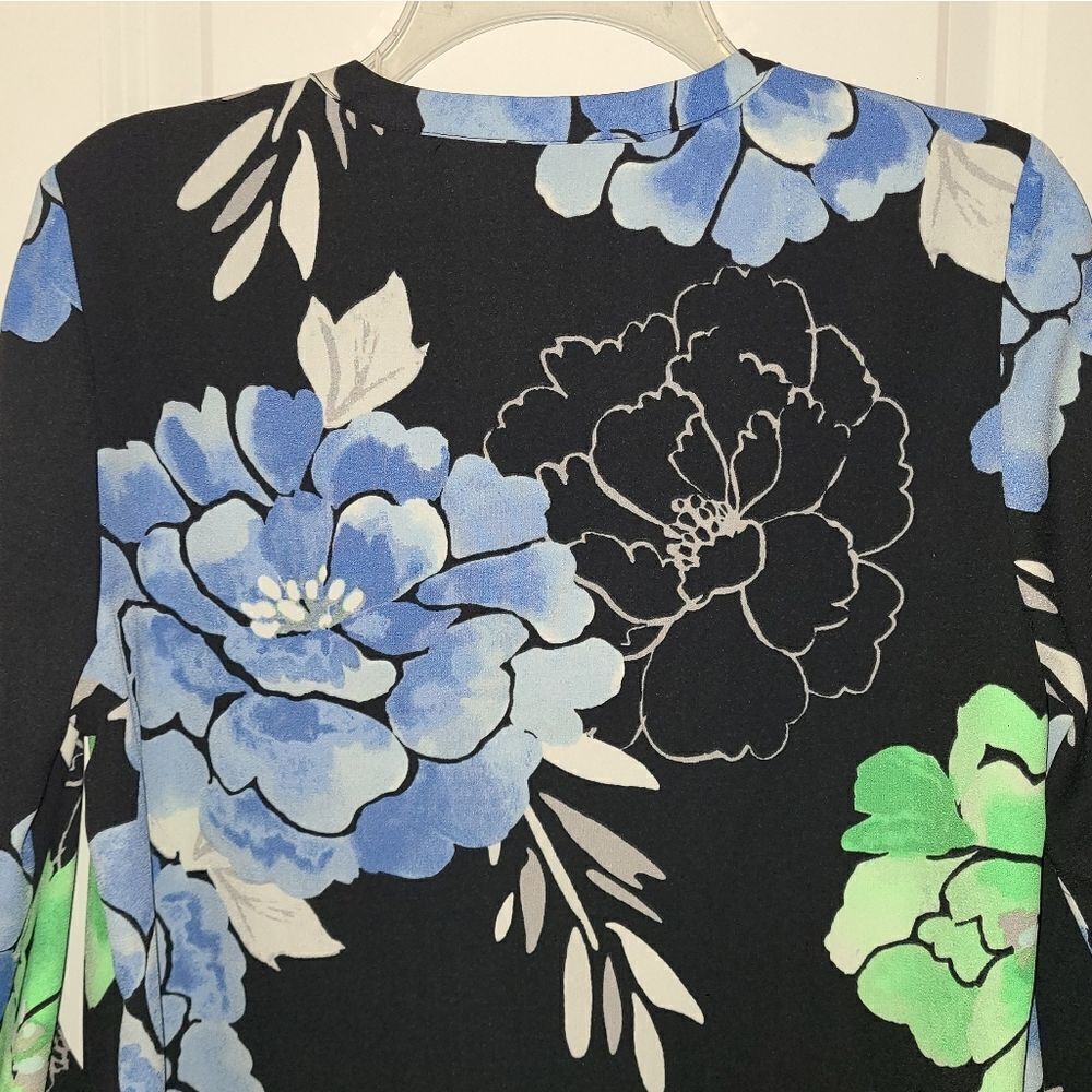 Rafella Floral Spring Blouse - Picture 9 of 9